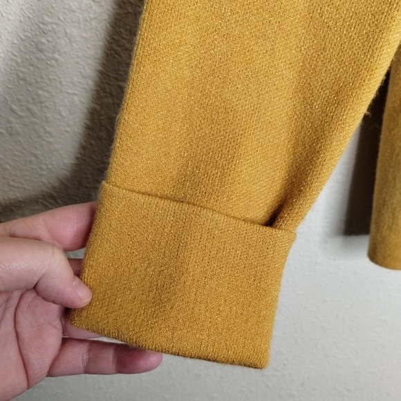 Rachel Zoe Mustard Yellow Cardigan With Pockets Women's Size XS - Picture 2 of 7